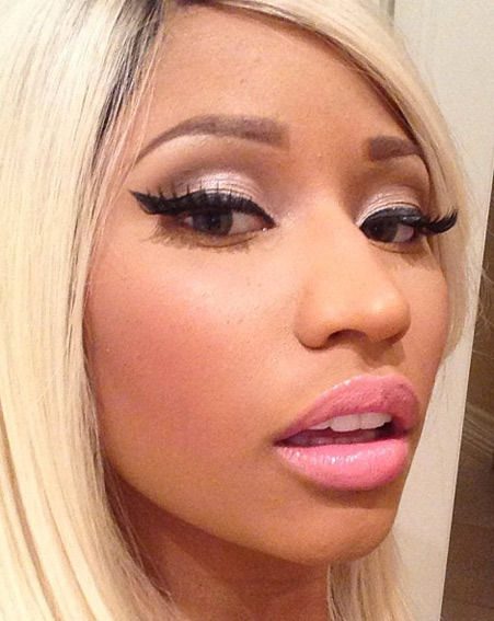Nicki Minaj Flashes A Whole Lot Of Flesh In Topless Instagram Selfie